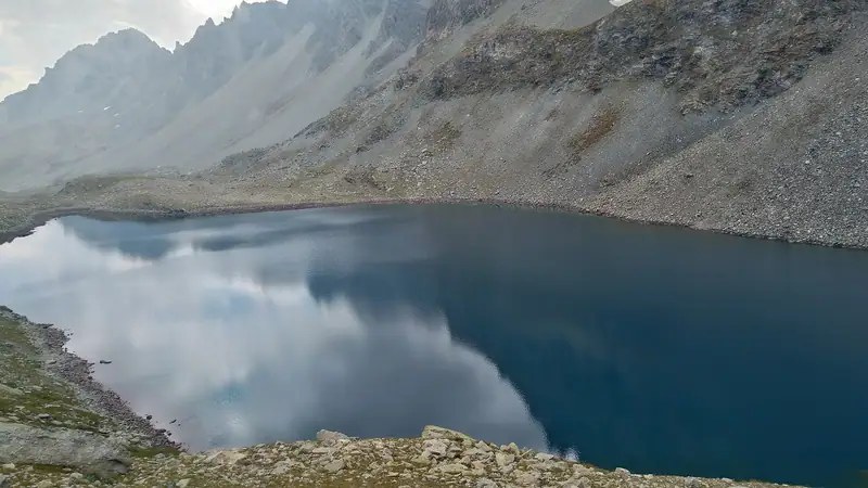 vista della Lago di Viso dalle vicinanze del Sella